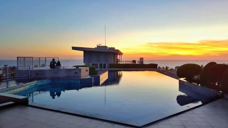 شقة Chic Seaview @ The Patio Bangsaen المظهر الخارجي الصورة